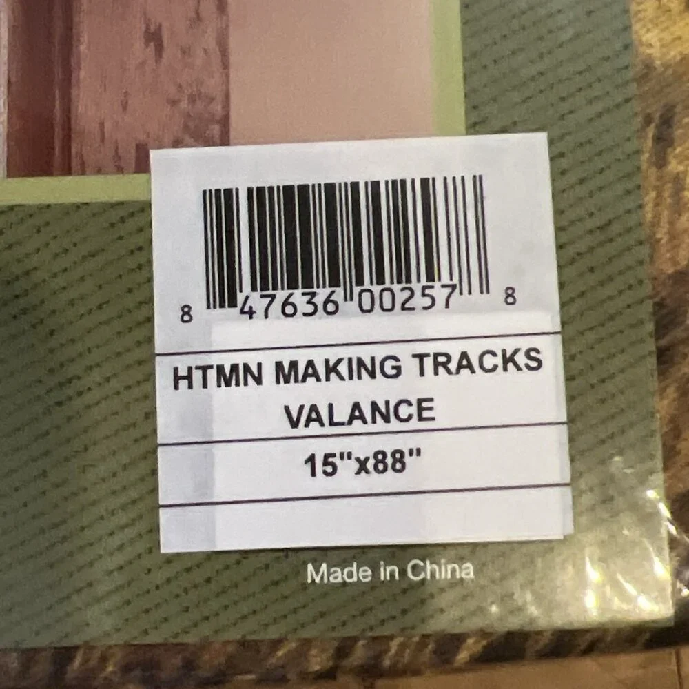 Cabela's Making Tracks Valance 88